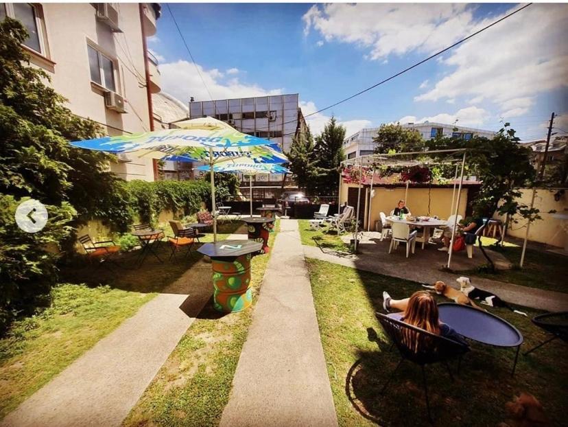 Nordic Hostel N-Box Σκόπια Εξωτερικό φωτογραφία